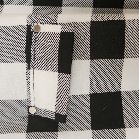 Women's Zip Up Lightweight Flannel Shirt - Picture 3 of 7